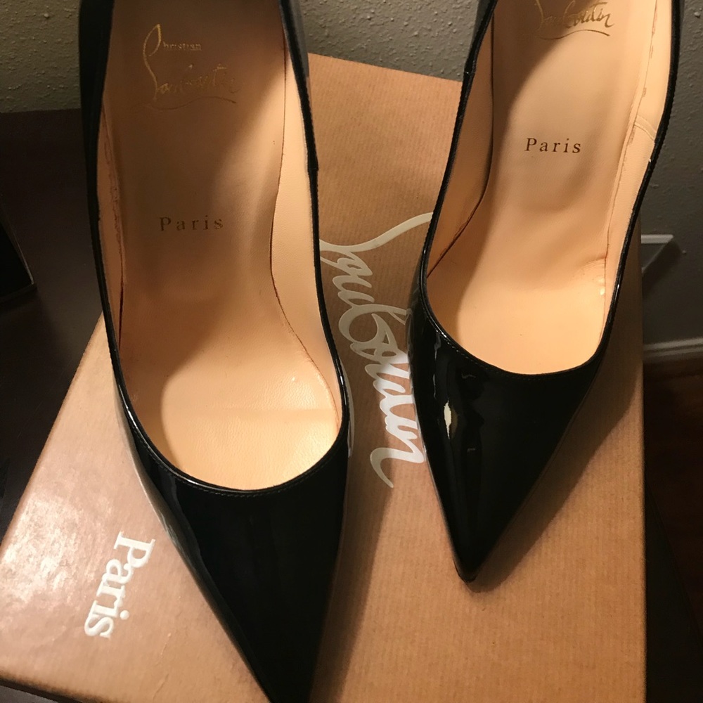 Christian Louboutin So Kate 120mm